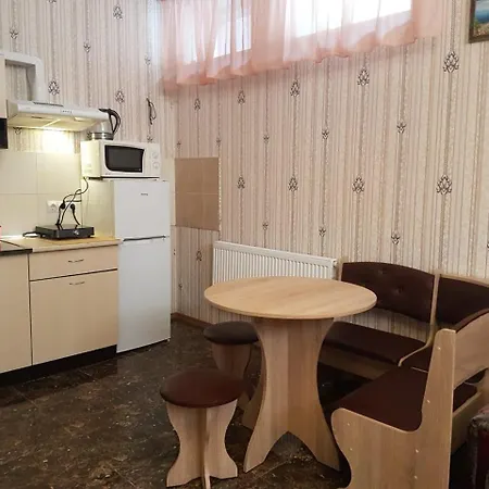 Apartment Studio-lux On Klinichna